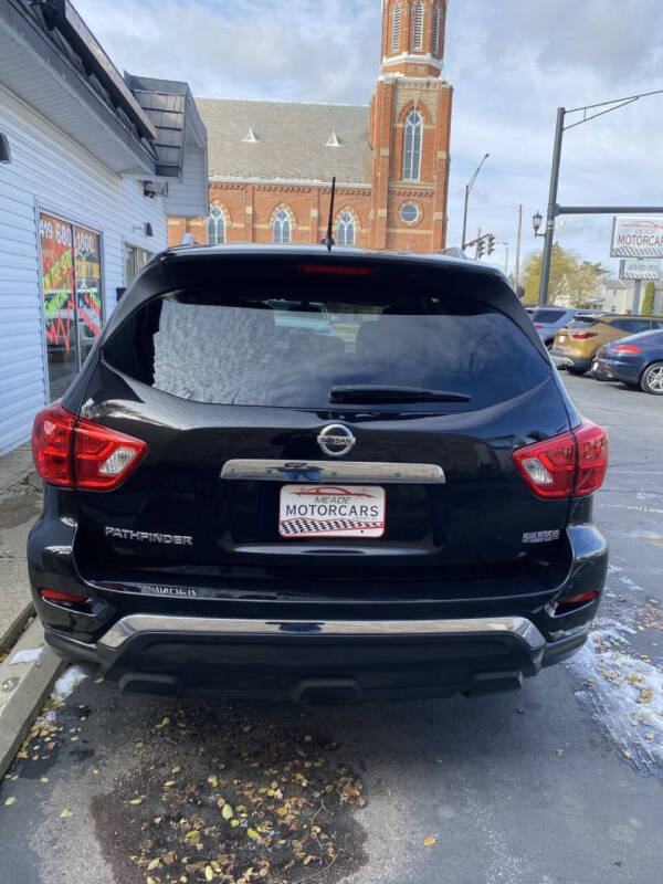 2017 Nissan Pathfinder S