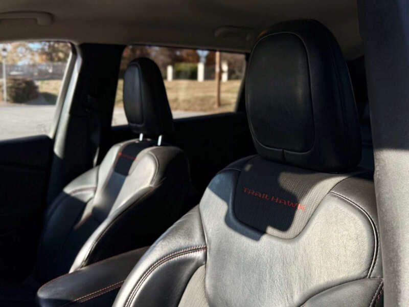 2018 Jeep Cherokee Trailhawk