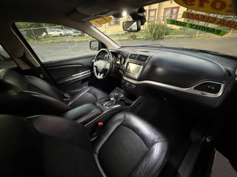 2019 Dodge Journey Crossroad