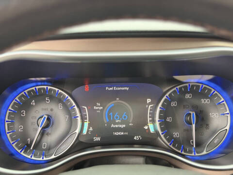 2017 Chrysler Pacifica Touring-L Plus