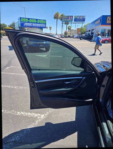 2017 BMW 3 Series 330i