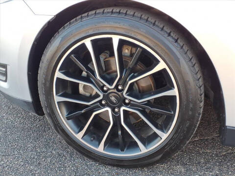 2018 Ford Taurus SEL