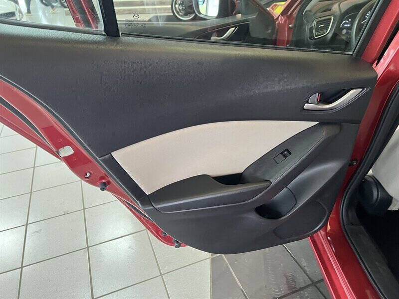 2015 Mazda MAZDA3 i Sport