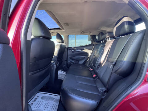 2017 Nissan Rogue Sport SL