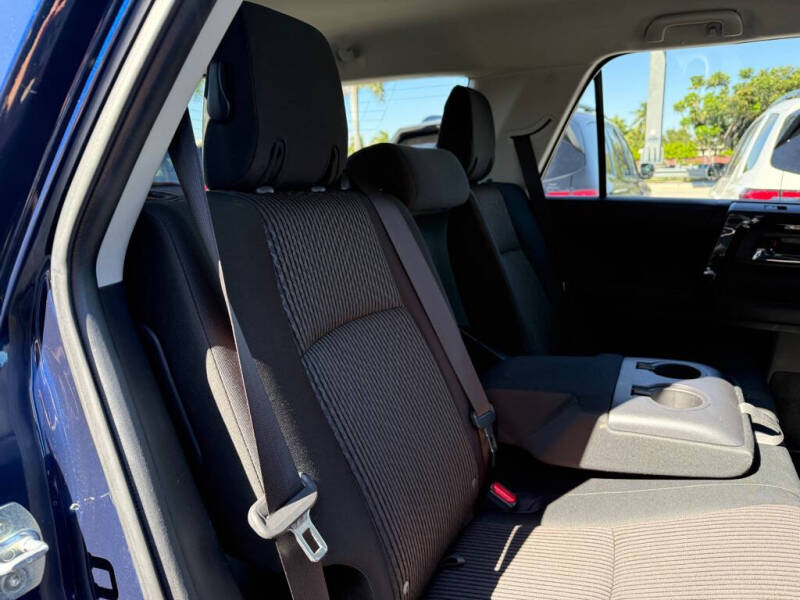 2023 Toyota 4Runner TRD Off-Road