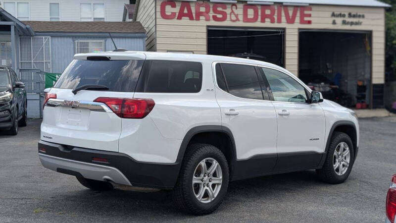 2017 GMC Acadia SLE-1