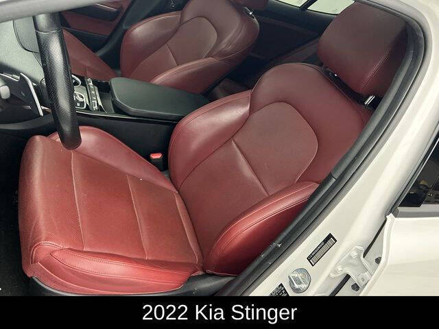 2022 Kia Stinger