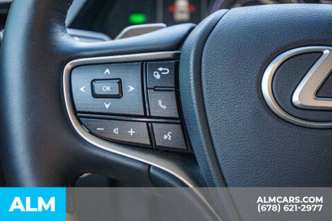 2024 Lexus ES 300h Luxury