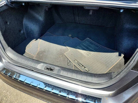 2020 Nissan Altima 2.5 SR