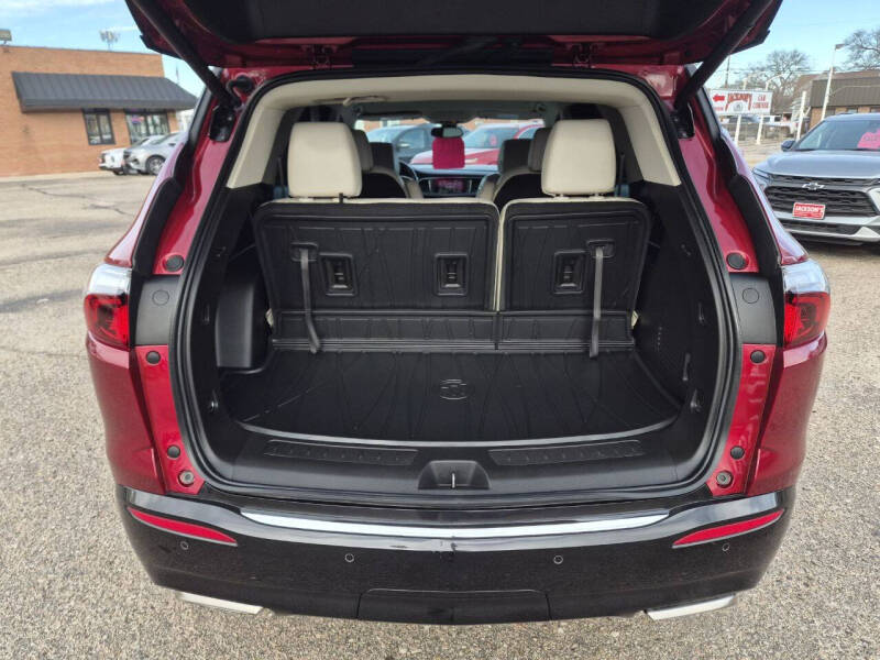 2024 Buick Enclave Essence