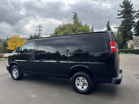 2017 Chevrolet Express 2500