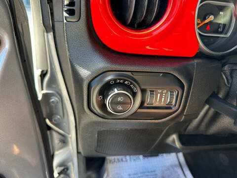 2020 Jeep Gladiator Sport