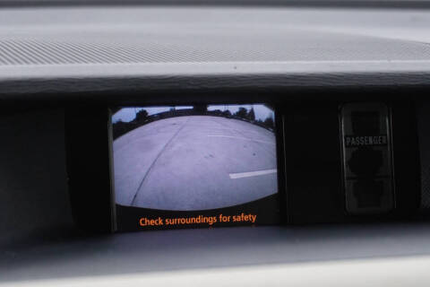 2013 Toyota Sienna LE 7-Passenger Auto Access Seat