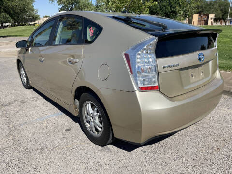 2011 Toyota Prius Two