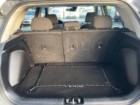 2021 Hyundai Venue SE