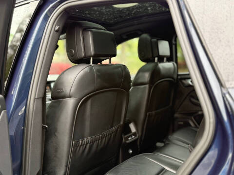 2015 Porsche Macan S