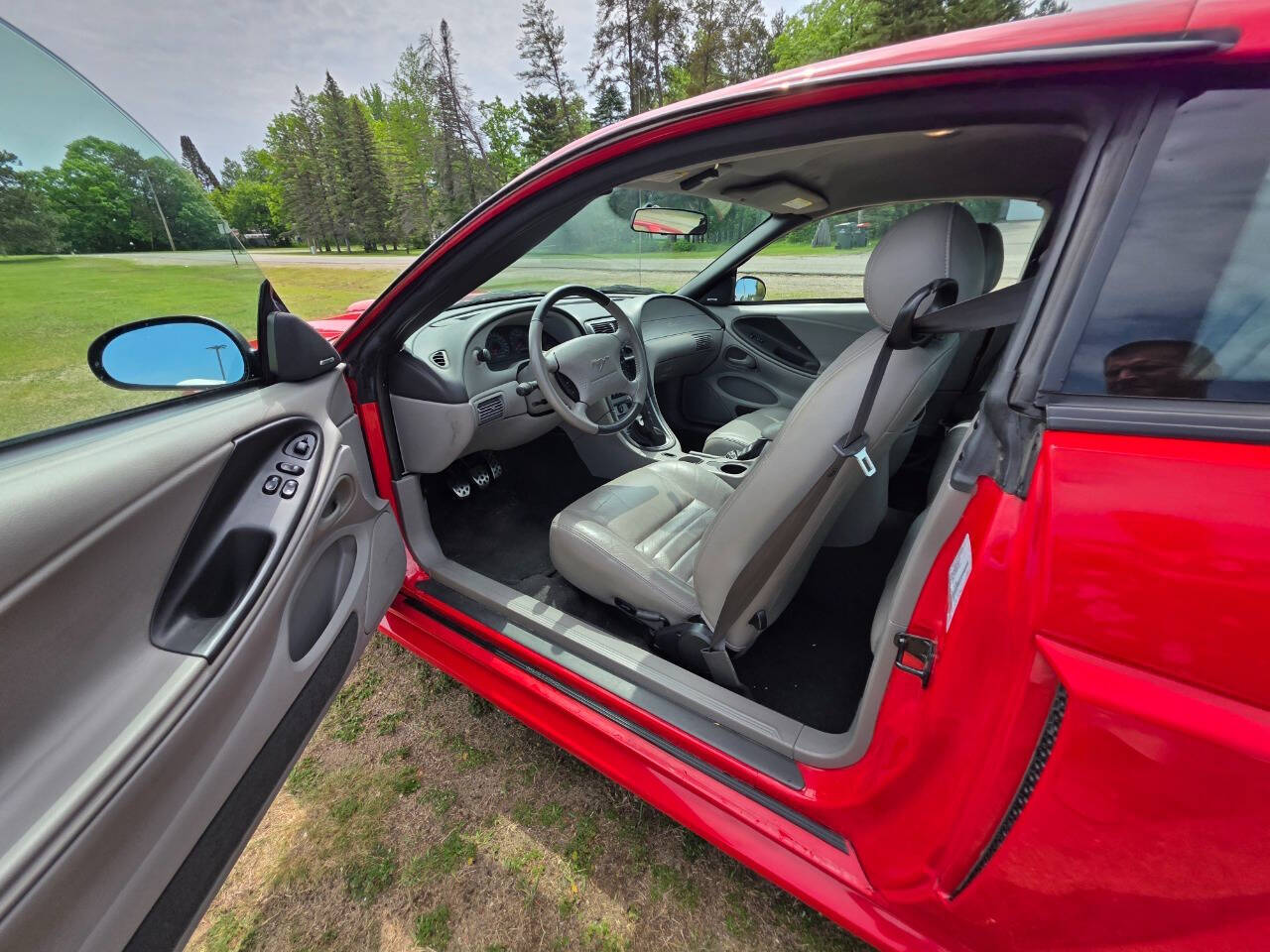 2004 Ford Mustang 154