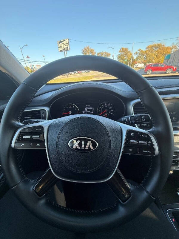 2020 Kia Sorento LX