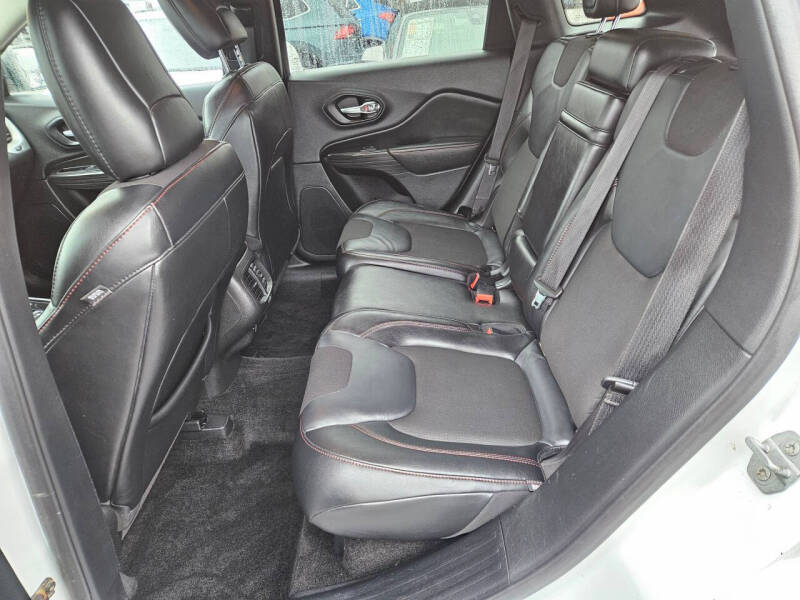 2015 Jeep Cherokee Trailhawk