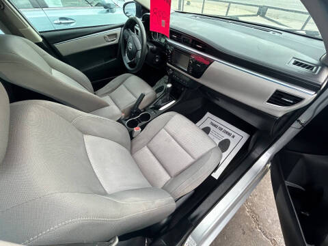 2015 Toyota Corolla LE