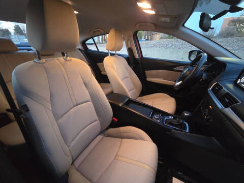 2017 Mazda MAZDA3 Sport