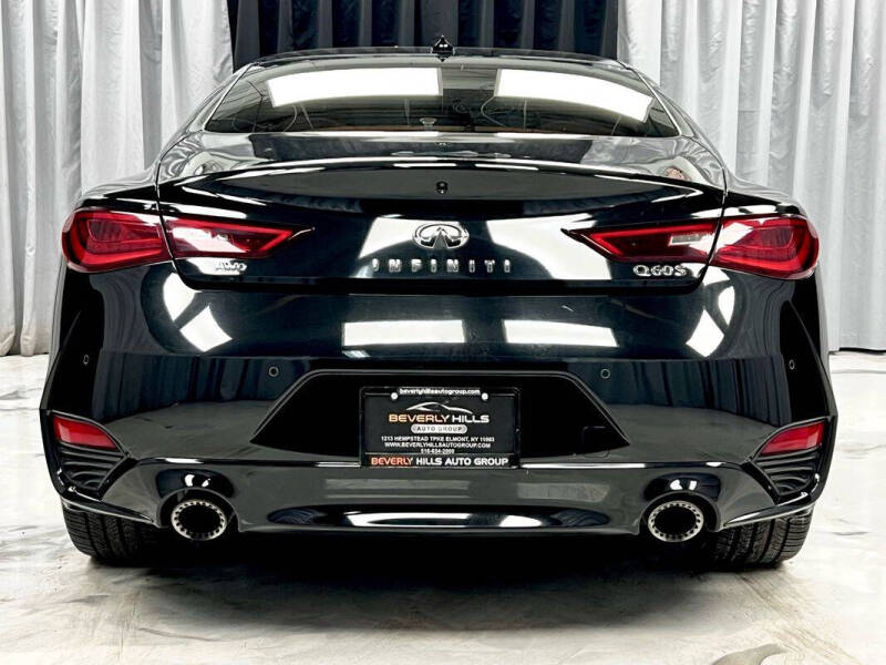 2019 Infiniti Q60 Red Sport 400