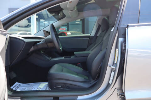 2025 Tesla Model 3 Long Range