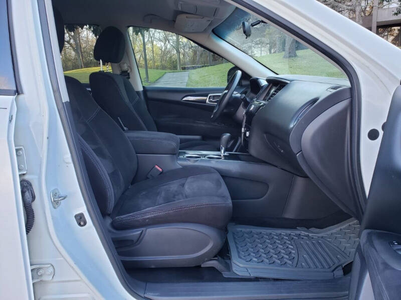 2014 Nissan Pathfinder SL