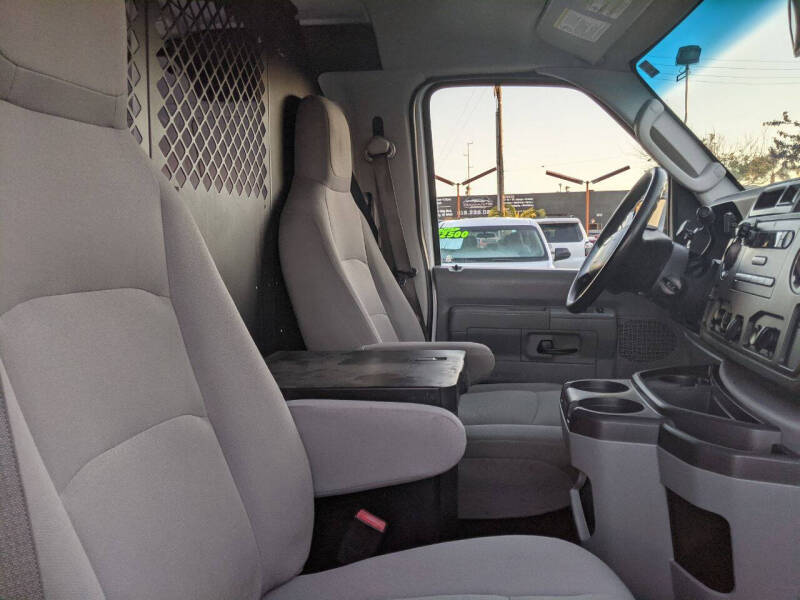2013 Ford E-Series E-150