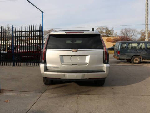 2016 Cadillac Escalade ESV Luxury Collection