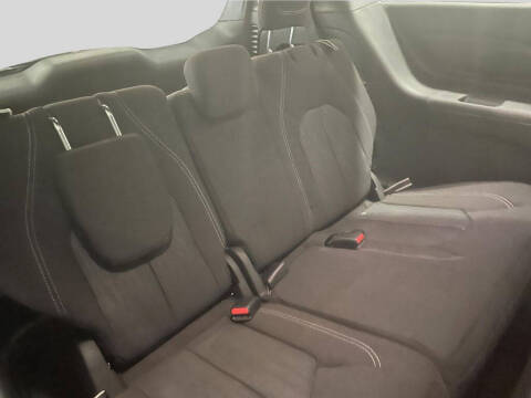 2023 Chrysler Pacifica Touring