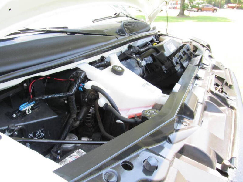 2022 GMC Savana 3500