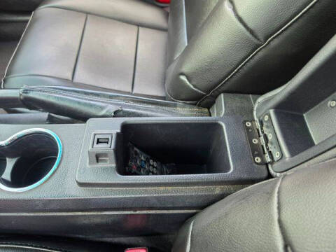 2004 Ford Thunderbird Deluxe
