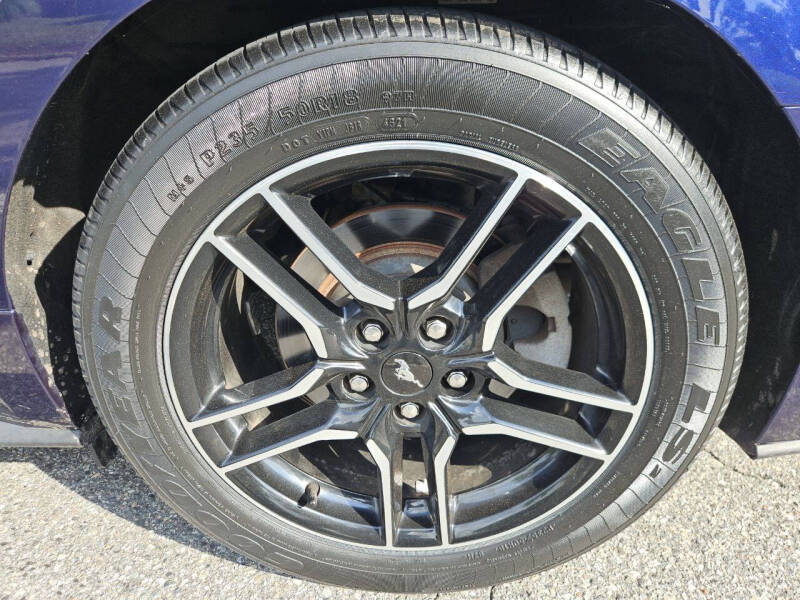 2019 Ford Mustang EcoBoost