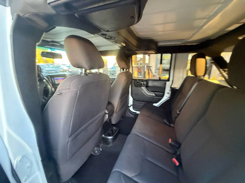 2018 Jeep Wrangler JK Unlimited Sport S