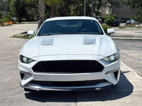 2020 Ford Mustang EcoBoost