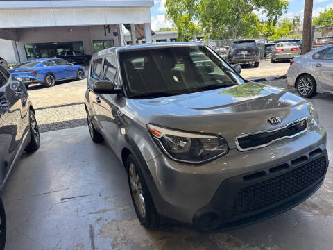 2015 Kia Soul +