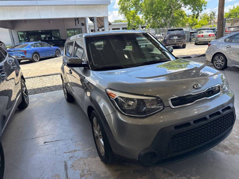 2015 Kia Soul +