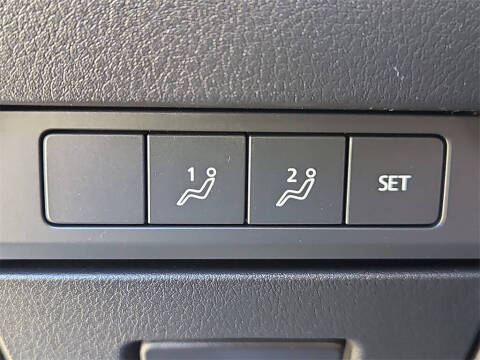 2024 Mazda Mazda3 Hatchback 2.5 Carbon Turbo