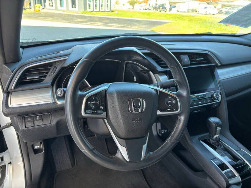2017 Honda Civic Touring