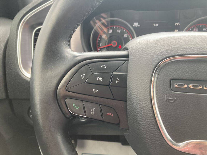 2017 Dodge Charger SE