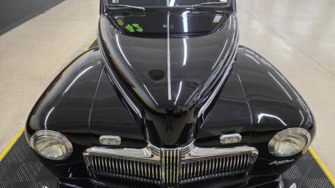 1942 Ford Super Deluxe