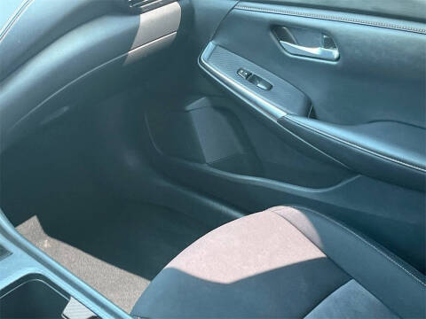 2023 Nissan Sentra SR