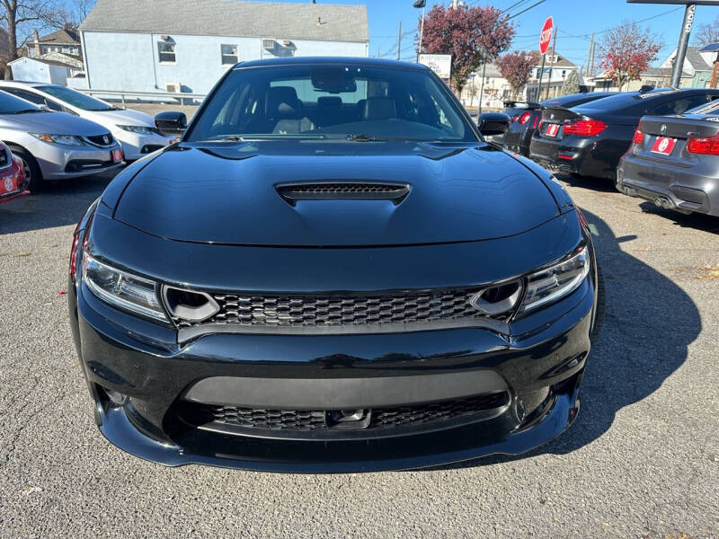 2019 Dodge Charger R/T photo 2