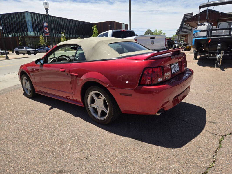 2000 Ford Mustang GT