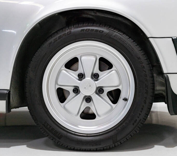 1989 Porsche 911 Carrera