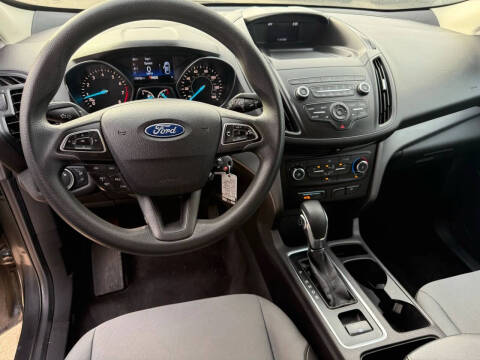 2019 Ford Escape S