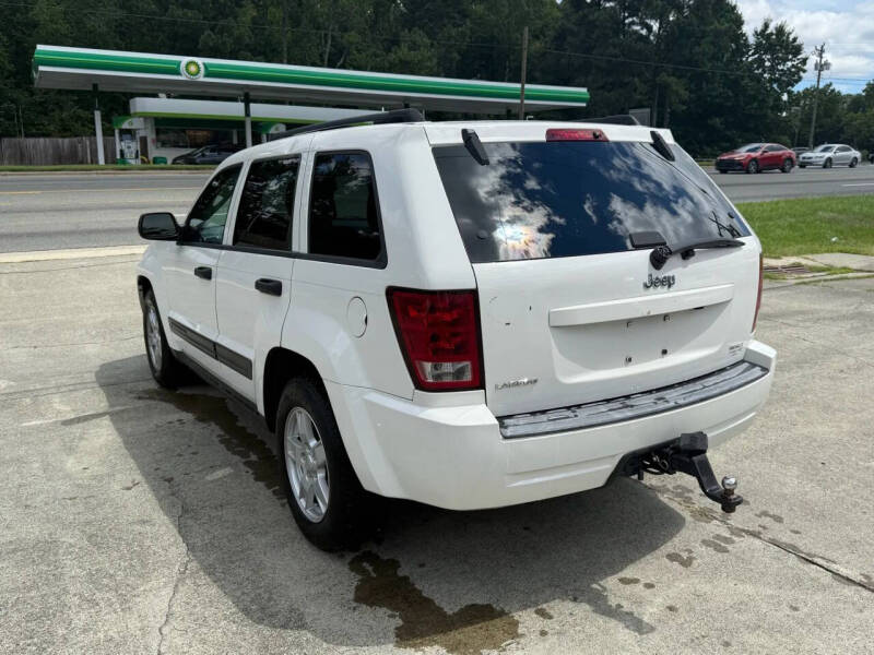 2006 Jeep Grand Cherokee Laredo