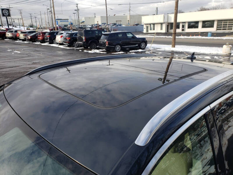 2019 Audi e-tron quattro Prestige