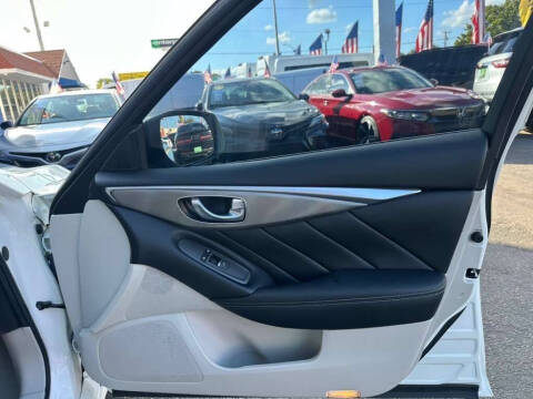 2017 Infiniti Q50 3.0T Sport